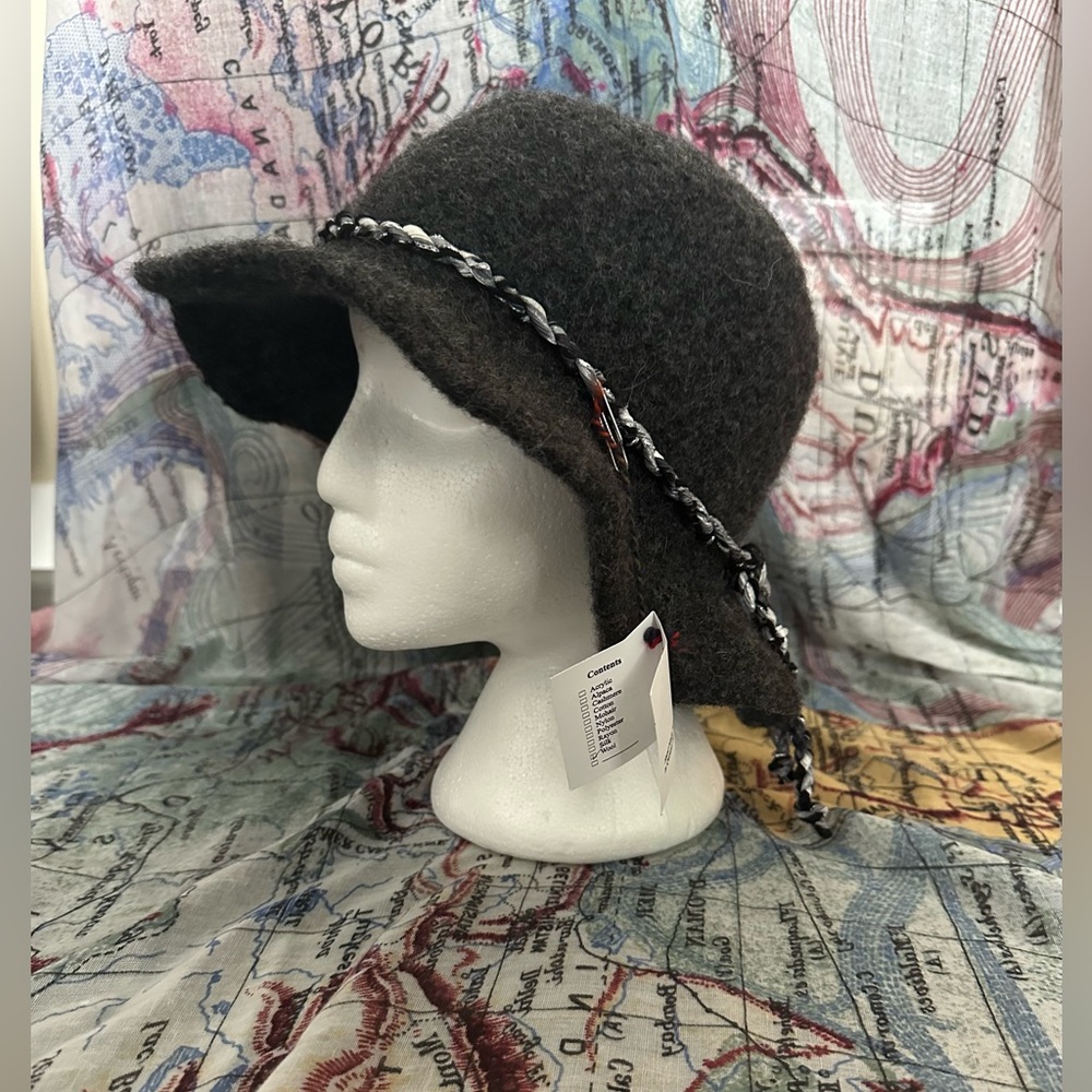Elegant Wool Hat